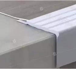Lépcsőélvédő lágy PVC